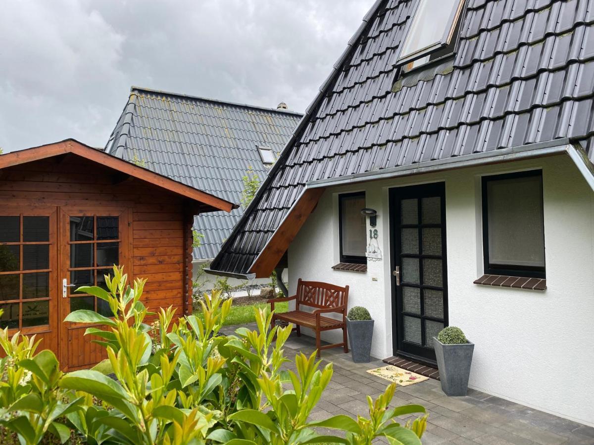 Ferienhaus Robbe Dorum מראה חיצוני תמונה